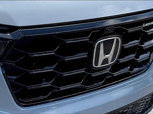 Used 2025 Honda Pilot Black Edition image 56