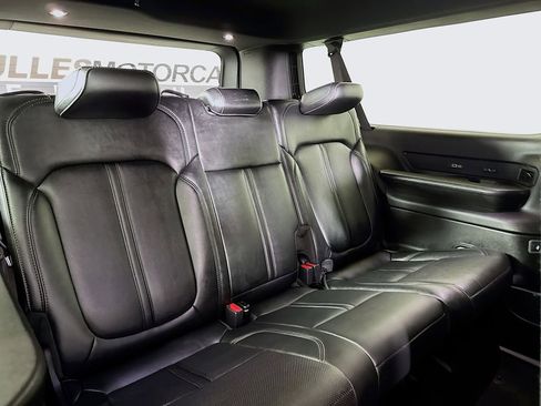 Used 2024 Jeep Wagoneer L Series II w/ Flexible Seating Group image 27