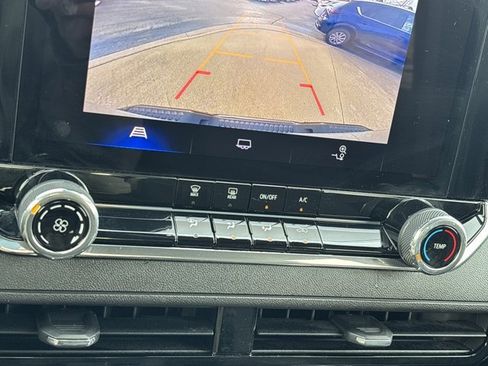 Used 2025 Chevrolet Colorado W/T w/ WT Custom Package image 30