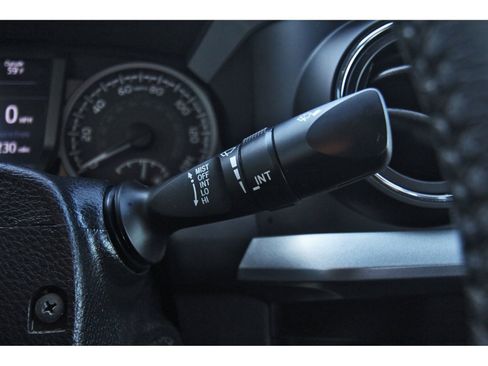 Used 2019 Toyota Tacoma SR5 image 21