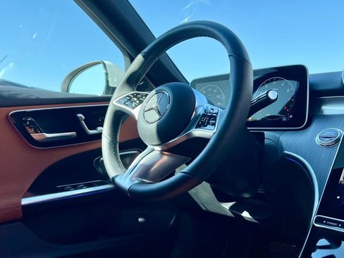Certified 2026 Mercedes-Benz C 300 4MATIC Sedan image 8