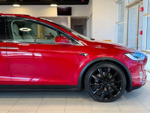 Used 2017 Tesla Model X 100D image 17