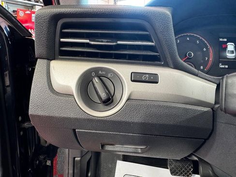 Used 2021 Volkswagen Passat 2.0T S image 17