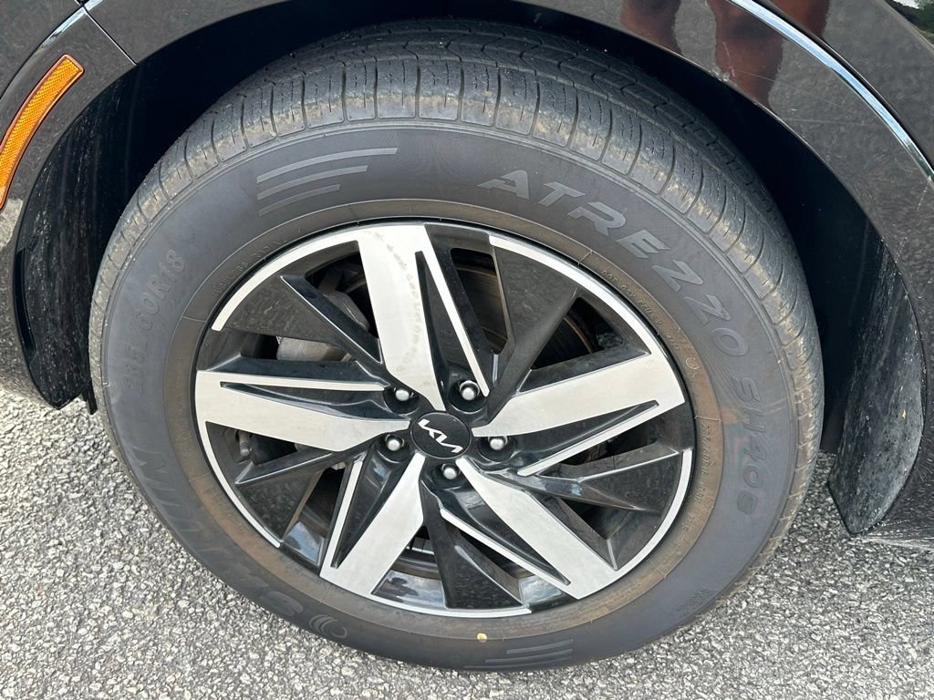 Used 2023 Kia Sorento S FWD image 41