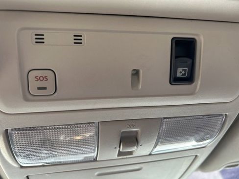 Used 2018 Nissan Titan Platinum Reserve w/ Platinum Utility Package image 24