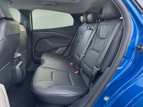 New 2025 Ford Mustang Mach-E Premium image 17