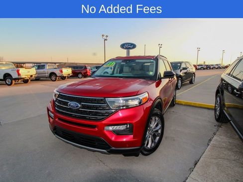 Used 2023 Ford Explorer XLT w/ Equipment Group 202A image 1