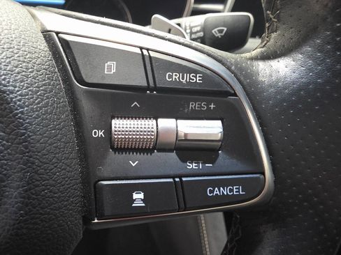 Used 2021 Genesis G70 3.3T w/ Sport Package image 6