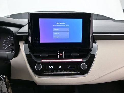 Used 2024 Toyota Corolla LE image 7