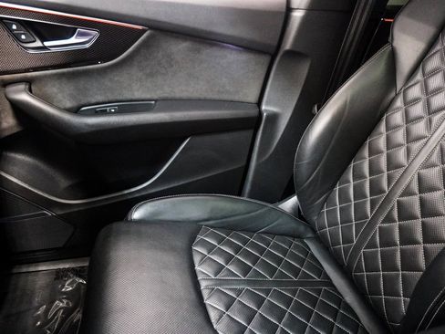 Used 2021 Audi SQ8 Premium Plus w/ SQ8 Black Optic Package image 28