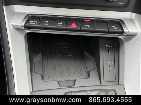 Used 2024 Audi Q3 2.0T Premium image 40