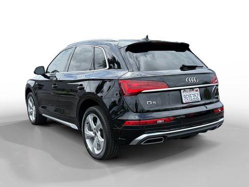 Used 2023 Audi Q5 2.0T Premium Plus w/ Premium Plus Package image 3