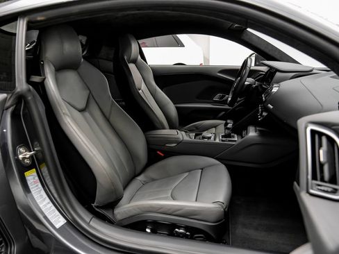 Used 2018 Audi R8 V10 AWD/4WD image 41