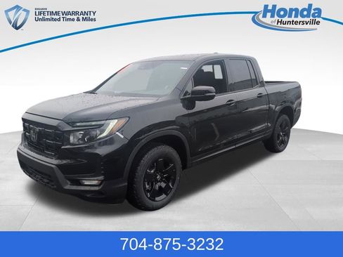 New 2026 Honda Ridgeline Black Edition image 3