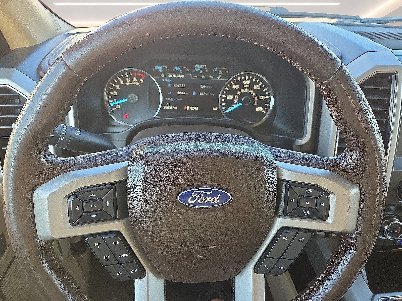 Used 2020 Ford F150 Lariat AWD/4WD image 4