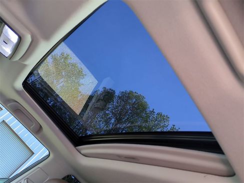 Used 2023 Toyota 4Runner Limited image 20