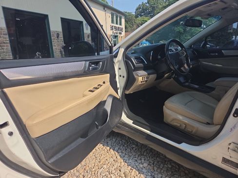 Used 2015 Subaru Outback 2.5i Premium AWD/4WD image 15