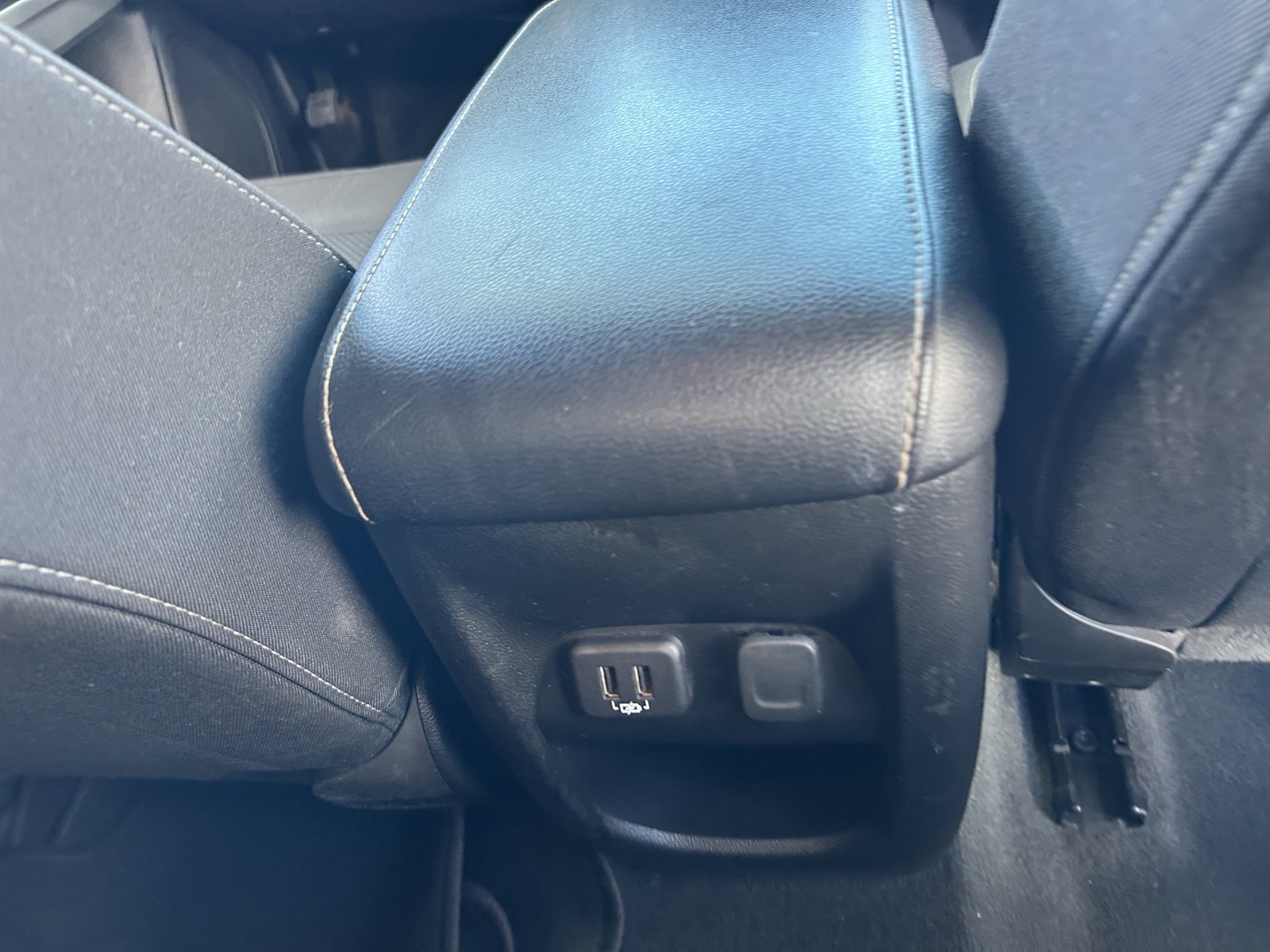 Used 2019 Chevrolet Colorado LT w/ LT Convenience Package RWD image 14