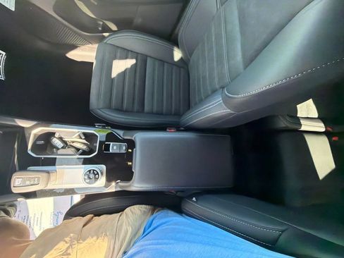 New 2026 Mitsubishi Outlander AWD image 14