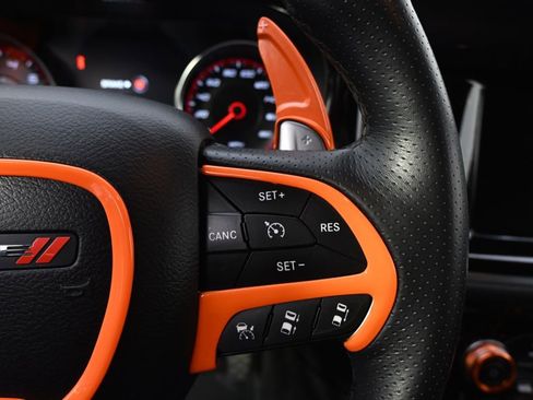 Used 2017 Dodge Charger R/T Scat Pack w/ Technology Group image 39