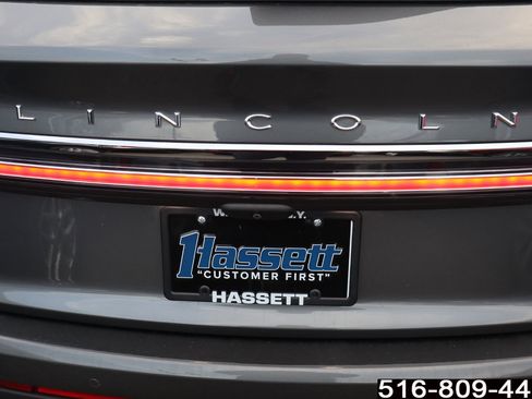 Used 2022 Lincoln Nautilus Reserve image 31