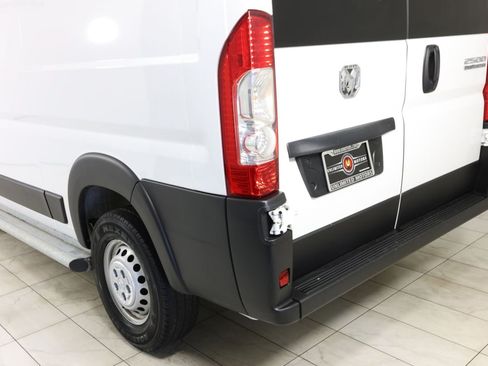 Used 2025 RAM ProMaster 2500 w/ U-Haul Equipment Group FWD image 33