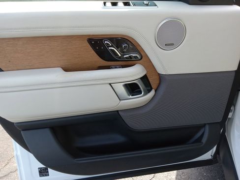 Used 2020 Land Rover Range Rover HSE AWD/4WD image 9