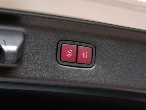 Used 2023 Mercedes-Benz Maybach S 680 4MATIC image 53