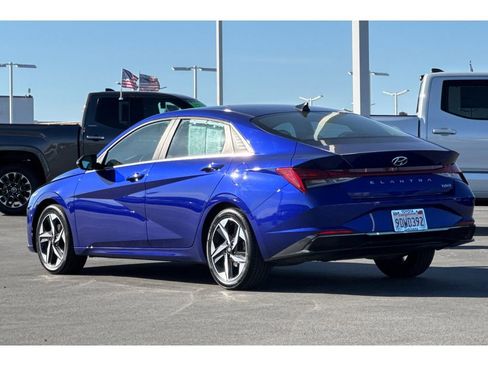 Used 2023 Hyundai Elantra Limited image 6