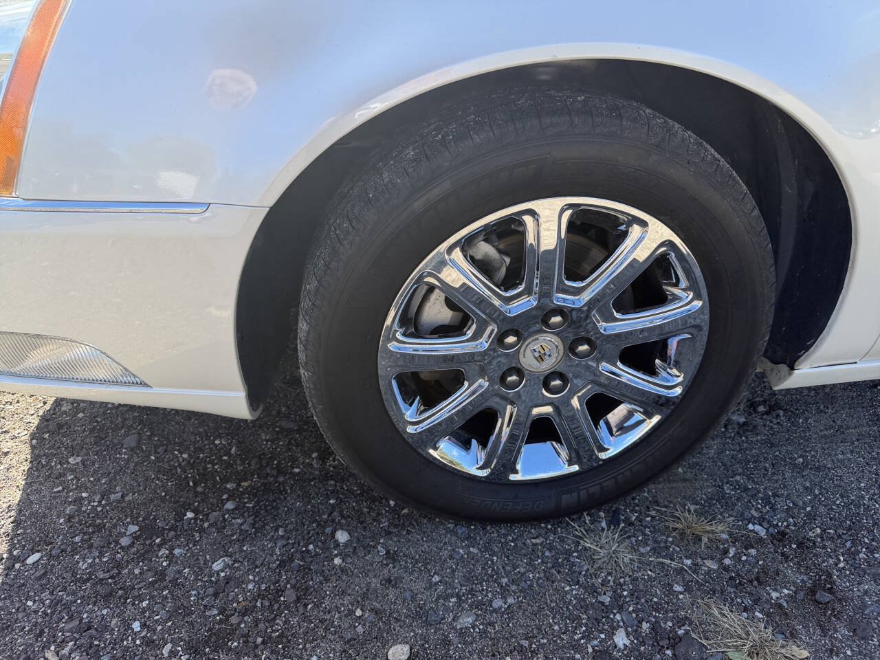 Used 2008 Cadillac DTS FWD image 9