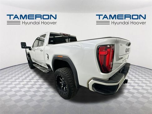 Used 2020 GMC Sierra 2500 Denali w/ Denali Ultimate Package image 3