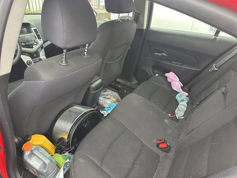 Used 2015 Chevrolet Cruze LT image 16