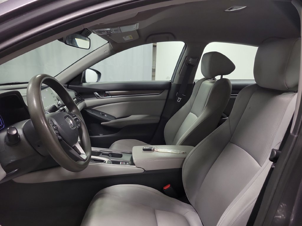 Used 2018 Honda Accord LX image 16
