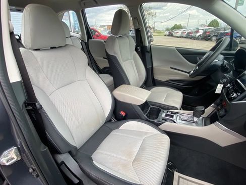 Used 2022 Subaru Forester AWD/4WD image 14