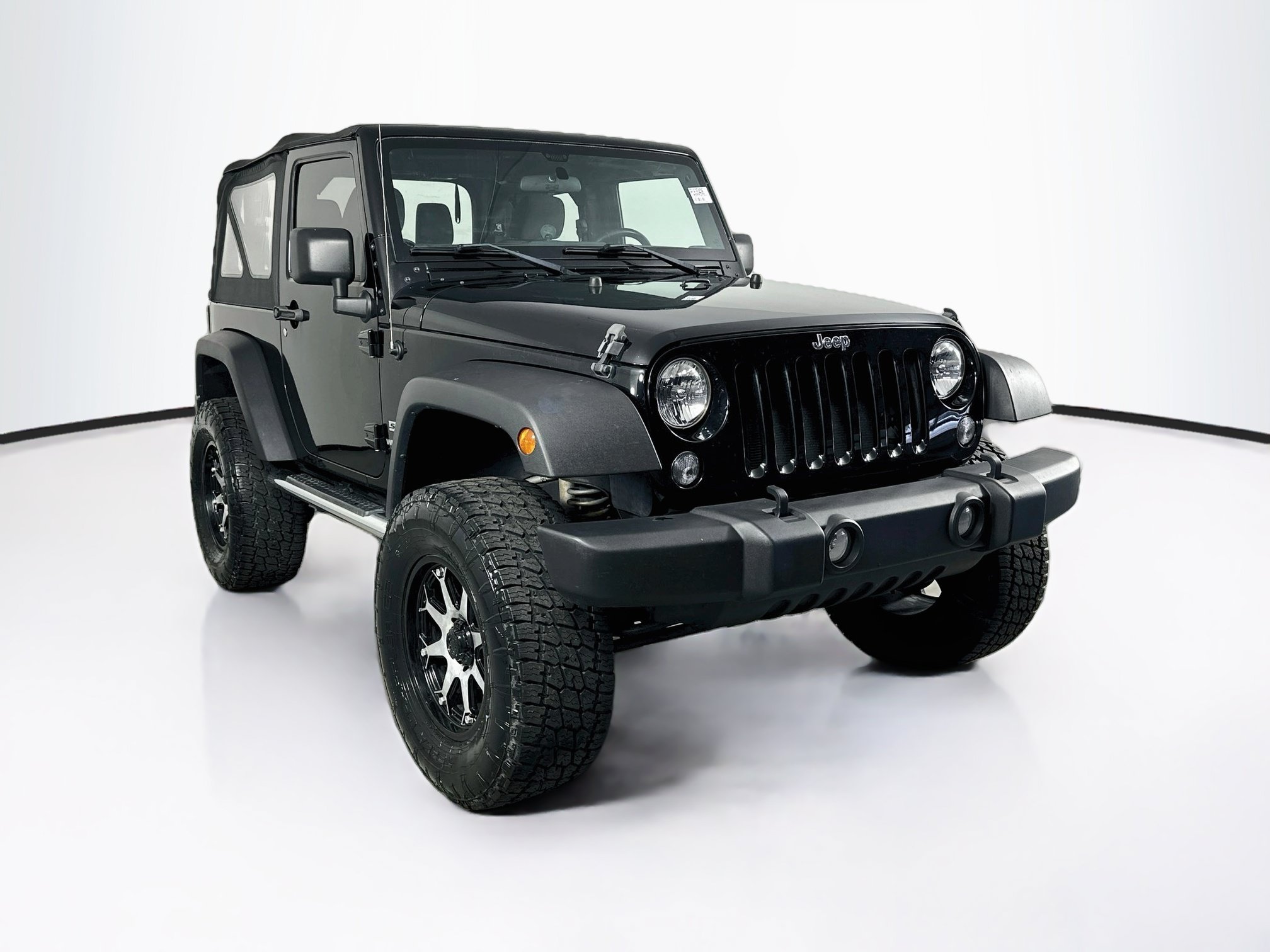 Used 2015 Jeep Wrangler Sport w/ Connectivity Group AWD/4WD image 3