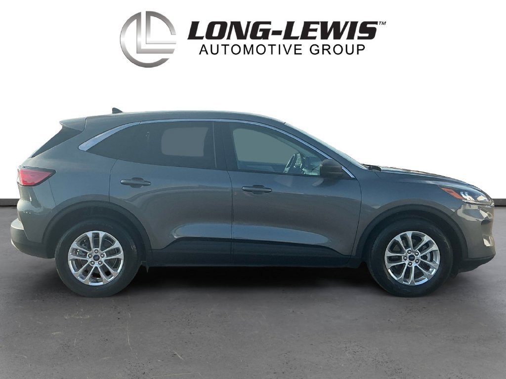 Used 2022 Ford Escape SE FWD image 8