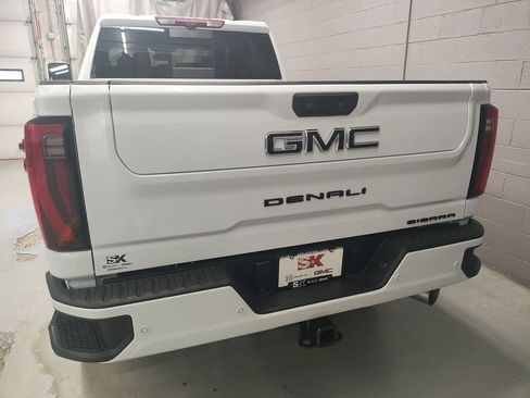 New 2026 GMC Sierra 2500 Denali w/ Denali Reserve Package AWD/4WD image 20