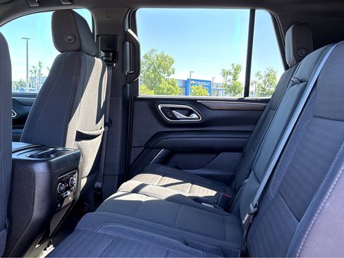 Used 2024 Chevrolet Tahoe LS RWD image 16