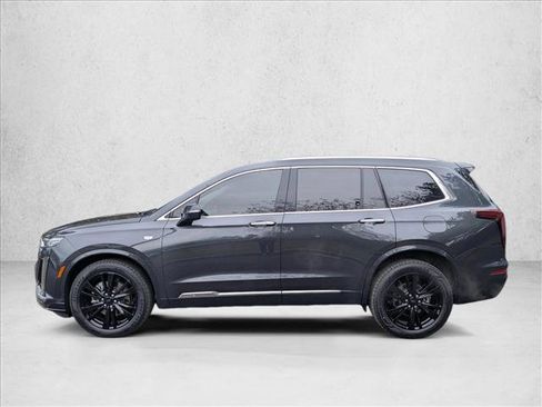 Used 2023 Cadillac XT6 Premium Luxury image 8