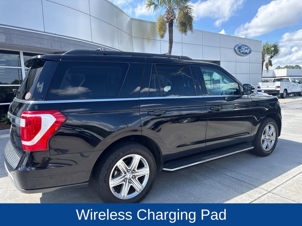 Used 2020 Ford Expedition XLT w/ Equipment Group 202A RWD image 8