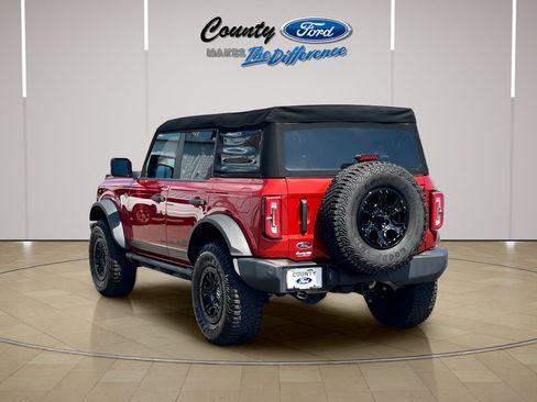 Used 2023 Ford Bronco Wildtrak AWD/4WD image 24