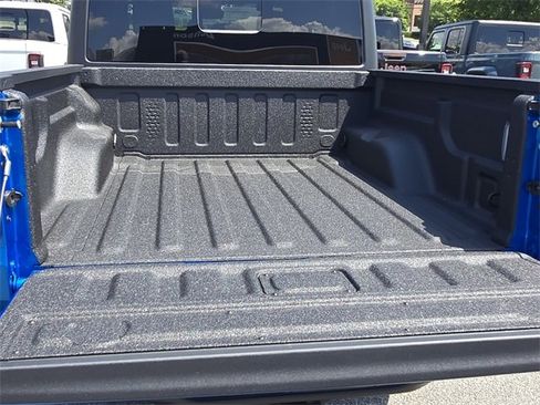 New 2025 Jeep Gladiator Willys image 8