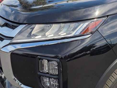 Used 2024 Mitsubishi Outlander Sport ES image 11