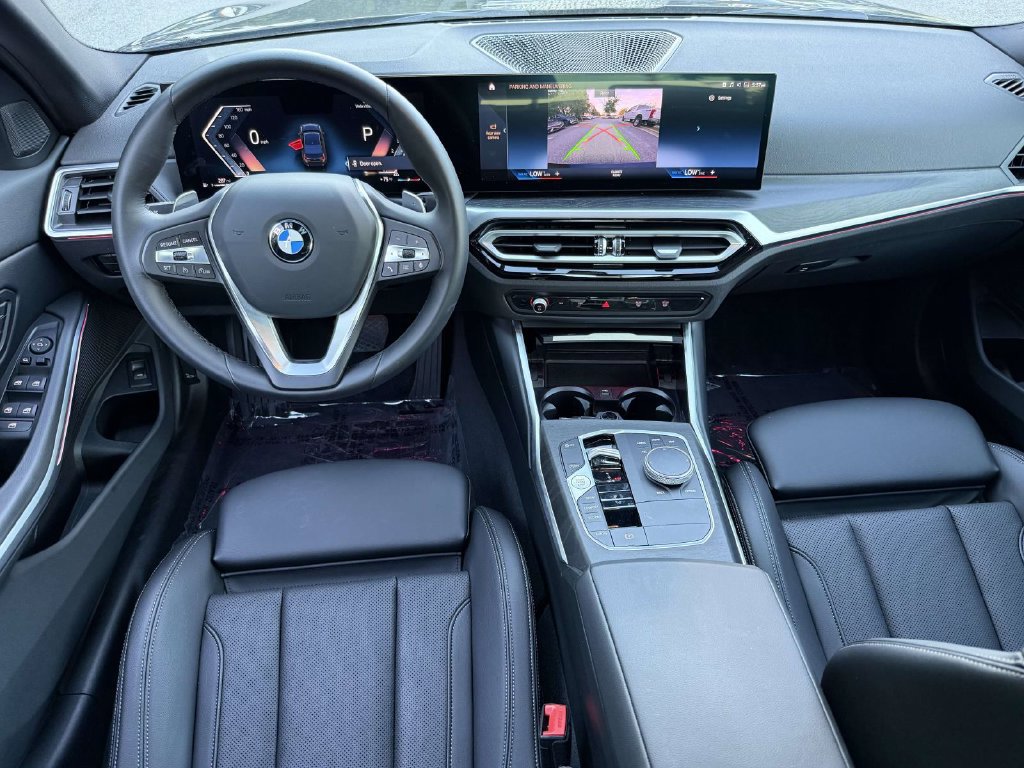 Used 2024 BMW 330i xDrive Sedan AWD/4WD image 17