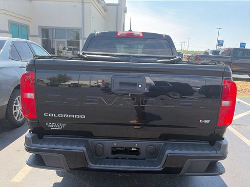 Used 2021 Chevrolet Colorado LT AWD/4WD image 6