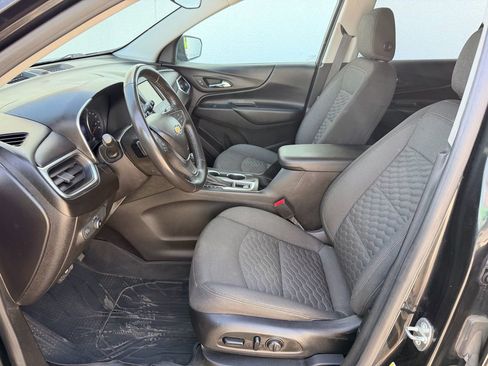 Used 2019 Chevrolet Equinox LT FWD image 12