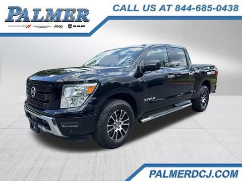 Used 2021 Nissan Titan SV w/ SV Convenience Package AWD/4WD image 1