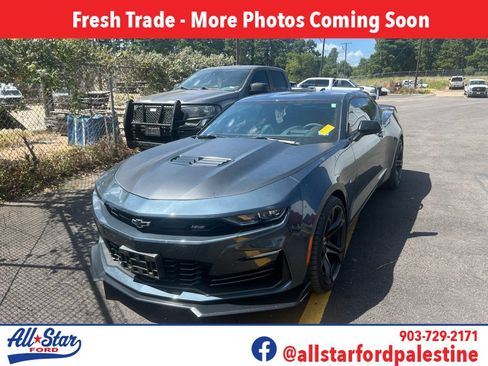 Used 2022 Chevrolet Camaro SS RWD image 1