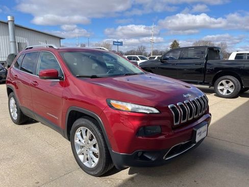 Used 2016 Jeep Cherokee Limited w/ Luxury Group image 3