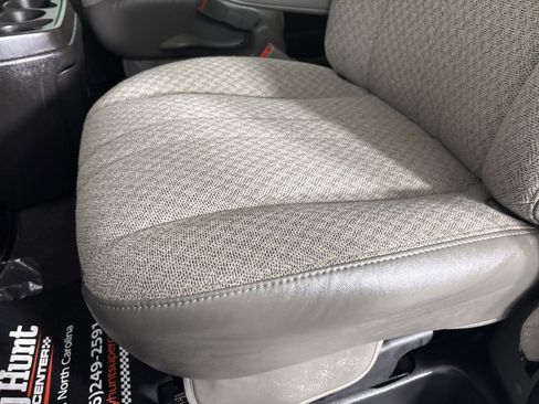 Used 2024 Chevrolet Express 3500 LT w/ LT Preferred Equipment Group image 10